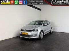 Volkswagen Polo - 1.2 TSI Comfortline. Carplay