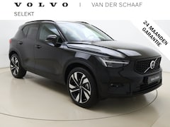 Volvo XC40 - B4 211pk Plus Dark / 20'' / Pixel Koplampen / Panoramadak / Getint Glas / Nubuck / 360 Cam