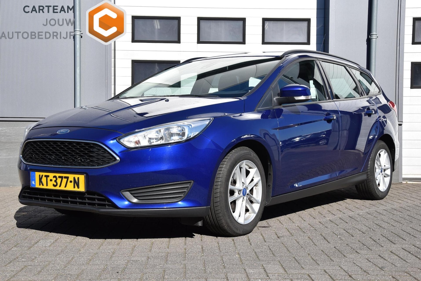 Ford Focus Wagon - 1.0 | Trekhaak | Bluetooth | Cruise | - AutoWereld.nl