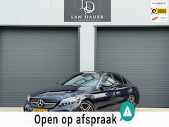 Mercedes-Benz C-klasse - 200 d Solution AMG / Pano / CARPLAY