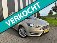 Ford Focus Wagon - 1.0 First Edition Clima-Cruise-Pdc-Navi-Lmv-Trekhaak