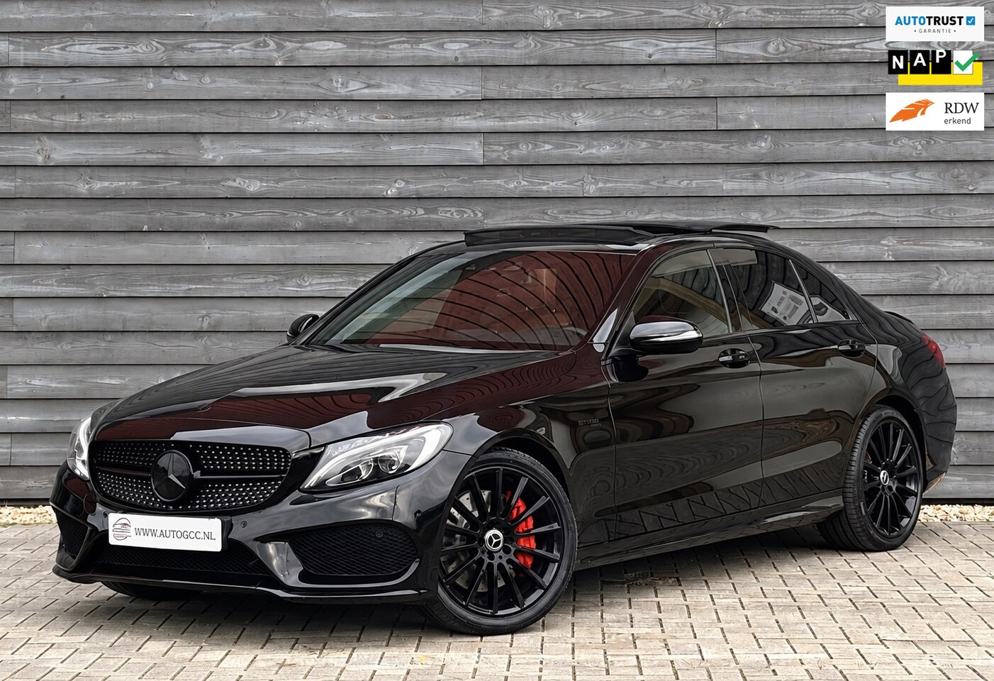 Mercedes-Benz C-klasse - 450 C43 AMG 4MATIC PANO MEMORY BURMESTER NAVI CAMERA VOL OPTIES - AutoWereld.nl