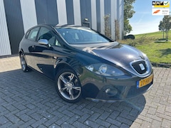 SEAT Leon - 2.0 TFSI FR-200PK-Carplay-Clima-Cruise-Lmv