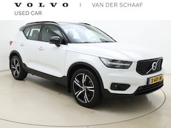 Volvo XC40 - T5 262pk Recharge R-Design / Elektr. Stoelen / Panoramadak / Harman&Kardon Audio / Trekhaa