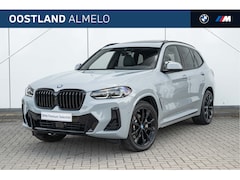 BMW X3 - xDrive30e High Executive M Sport Automaat / Panoramadak / Trekhaak / Sportstoelen / Active