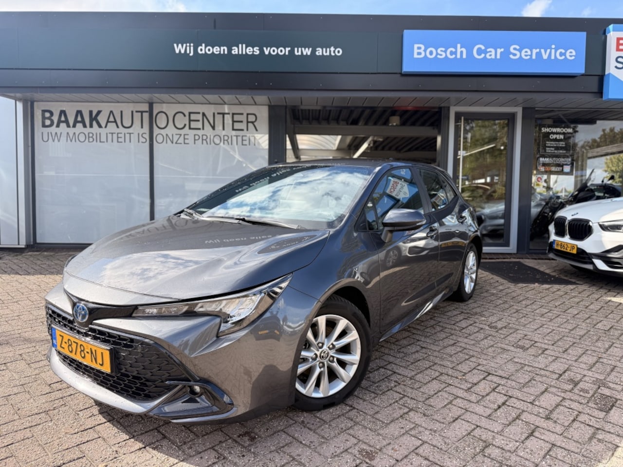 Toyota Corolla - Hybrid 140 Active | Navigatie | Camera - AutoWereld.nl