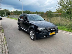 BMW X3 - 2.5i High Executive [Bomvolle top onderhouden X3][Youngtimer]