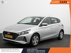 Hyundai i20 - 1.2 MPI Essential Navigatie Apple CarPlay Android Auto Camera Parkeerhulp achter Cruise Co