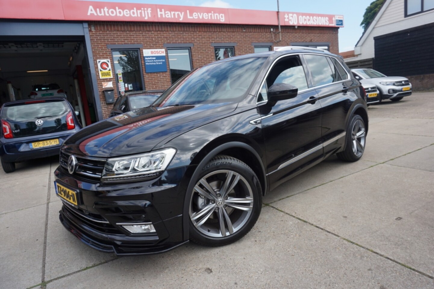 Volkswagen Tiguan - 1.4 TSI 150pk BMT R-Line Edition Panoramadak - AutoWereld.nl