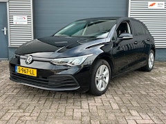 Volkswagen Golf - 1.5 TSI Style | Achteruitrijcamera | Stoelverwarming | Navigatie