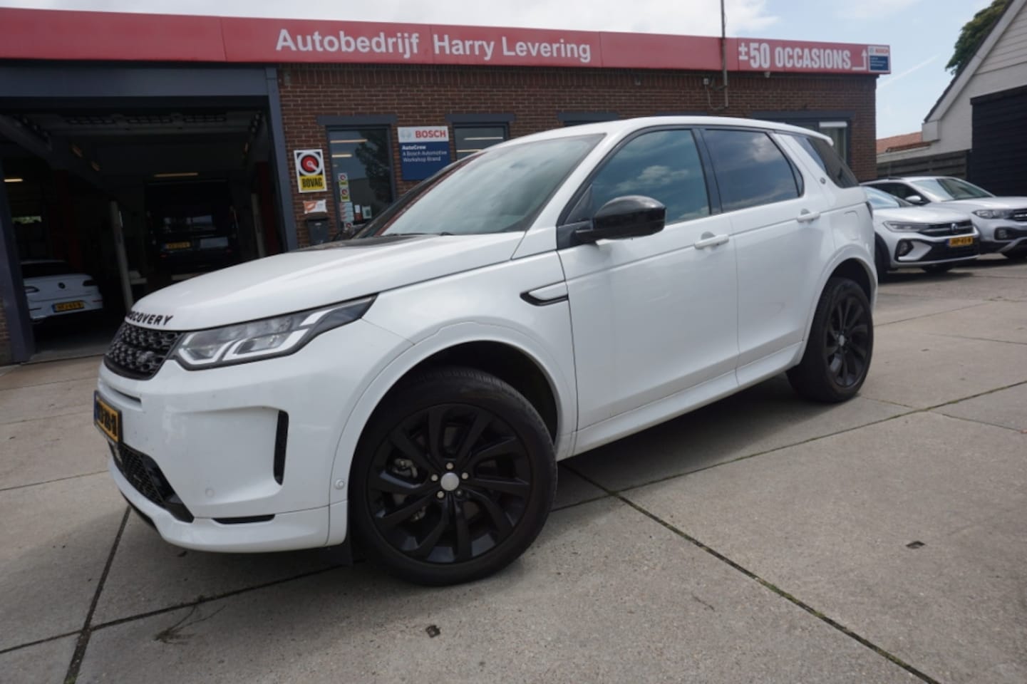 Land Rover Discovery Sport - P300e 309pk PHEV AWD AUT R-Dynamic HSE - AutoWereld.nl