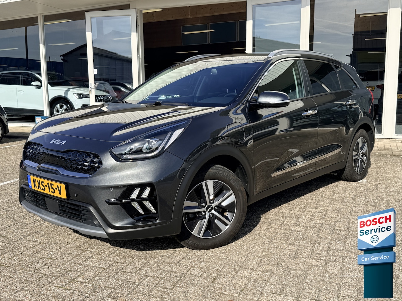 Kia Niro - 1.6 GDi PHEV DynamicPlusLine | Trekhaak | Keyless | Adapt. Cruise | Apple/Android | Stuur - AutoWereld.nl