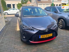 Toyota Yaris - 1.5 VVT-i Design 5 -deurs Super lage KM stand, PRACHTIGE AUTO LIMITED EDITION, 1 JAAR GEMA