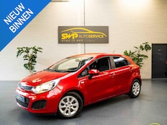 Kia Rio - 1.2 CVVT ComfortLine | 5 deurs | Airco | Metallic lak