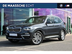 BMW X3 - xDrive20i High Executive Automaat / Comfort Access / Achteruitrijcamera / Head-Up / Harman