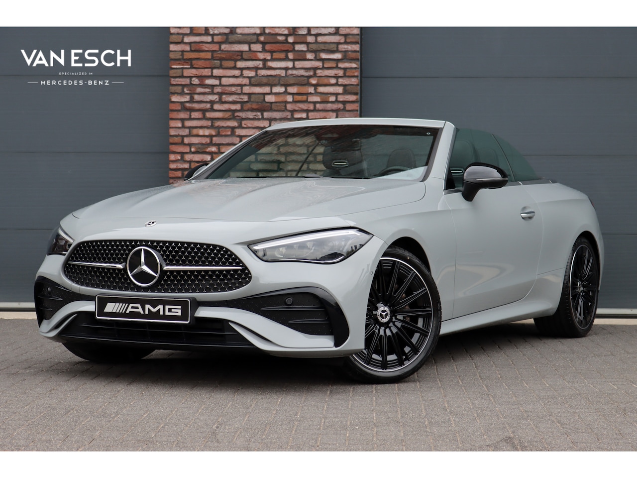 Mercedes-Benz CLE Cabriolet - 200 AMG Line | Distronic | Airscarf | Memory | Burmester | Keyless Go | Cabriocomfortpakke - AutoWereld.nl