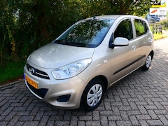 Hyundai i10 - 1.1 i-Drive Airco 63.000km. 4-Cilinder Hoge instap Zuinig