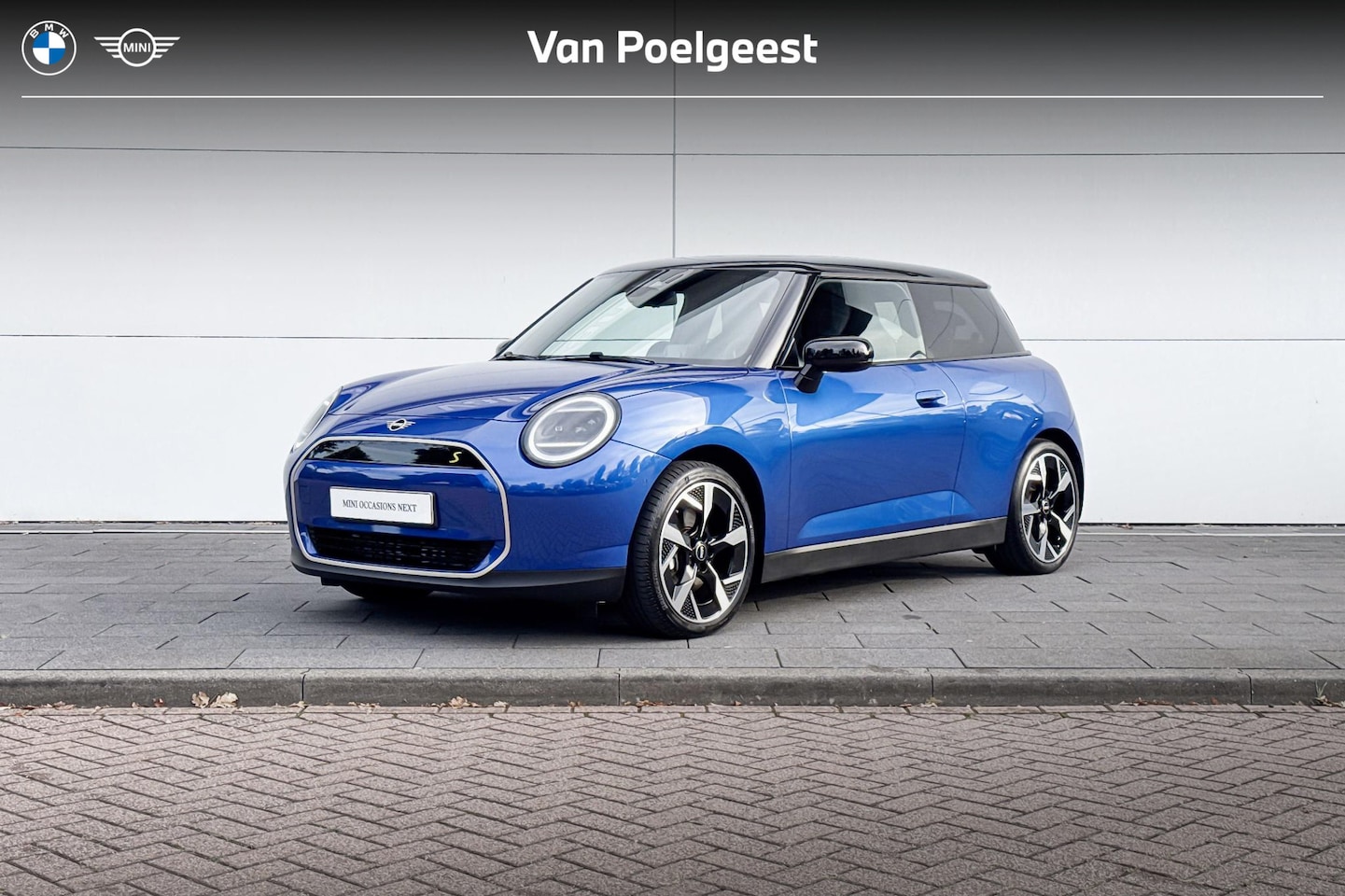 MINI Electric - Cooper 3-deurs Cooper SE Favoured M 54.2 kWh - AutoWereld.nl