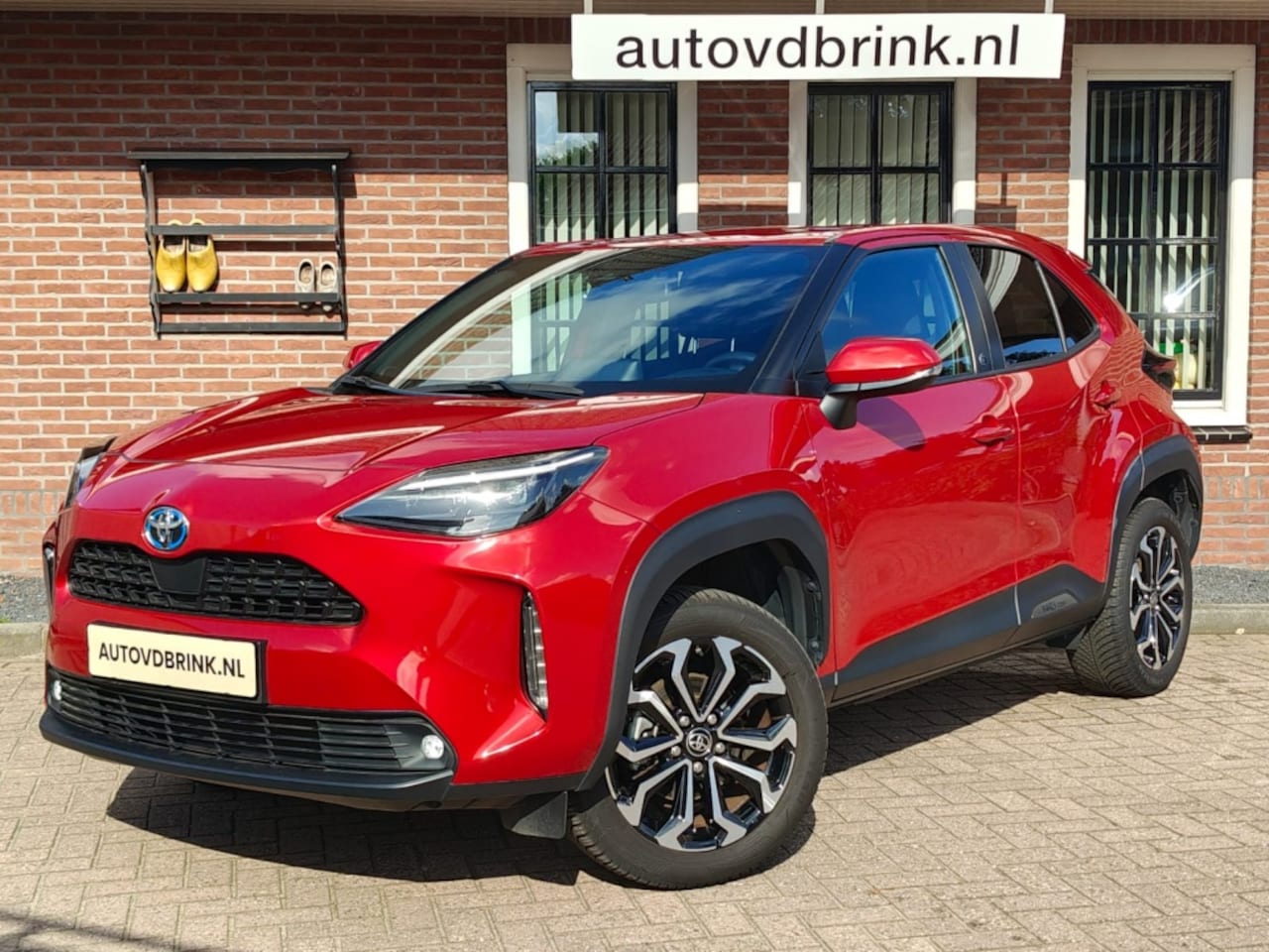 Toyota Yaris Cross - 1.5 Hybrid Dynamic 1.5 Hybrid Dynamic, STOELVERWARMING / DEALER ONDERHOUDEN / CAMERA - AutoWereld.nl