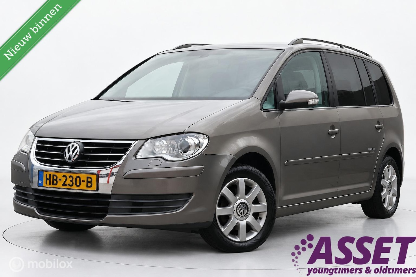 Volkswagen Touran - 1.4 TSI Highline Business 1.4 TSI Highline Business - AutoWereld.nl