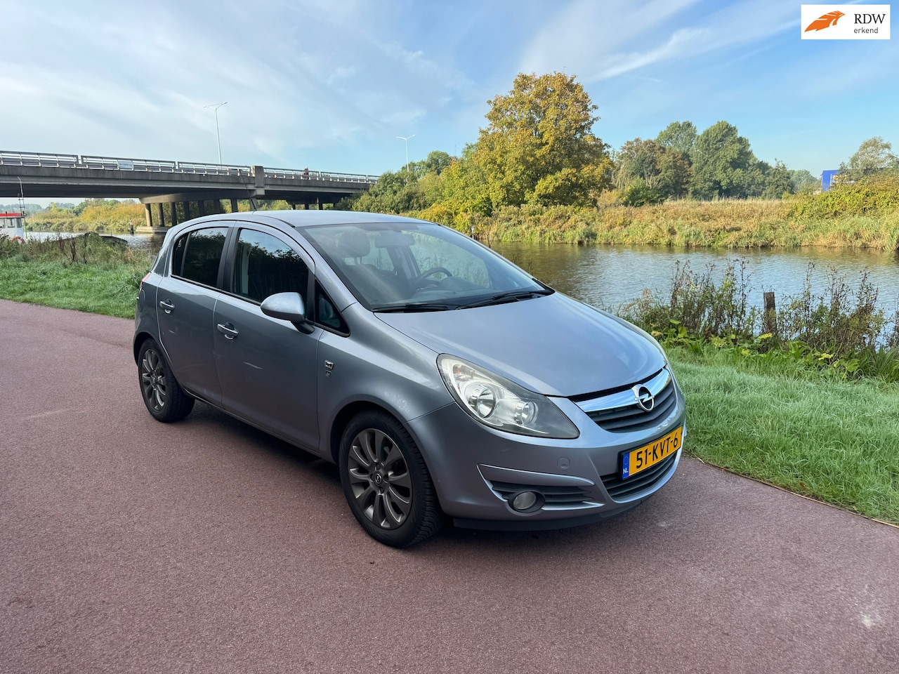 Opel Corsa - 1.4-16V '111' Edition 1.4-16V '111' Edition - AutoWereld.nl