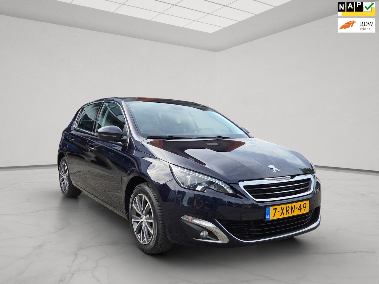Peugeot 308 - 1.2 e-THP Blue Lease Premium 1.2 e-THP Blue Lease Premium - AutoWereld.nl