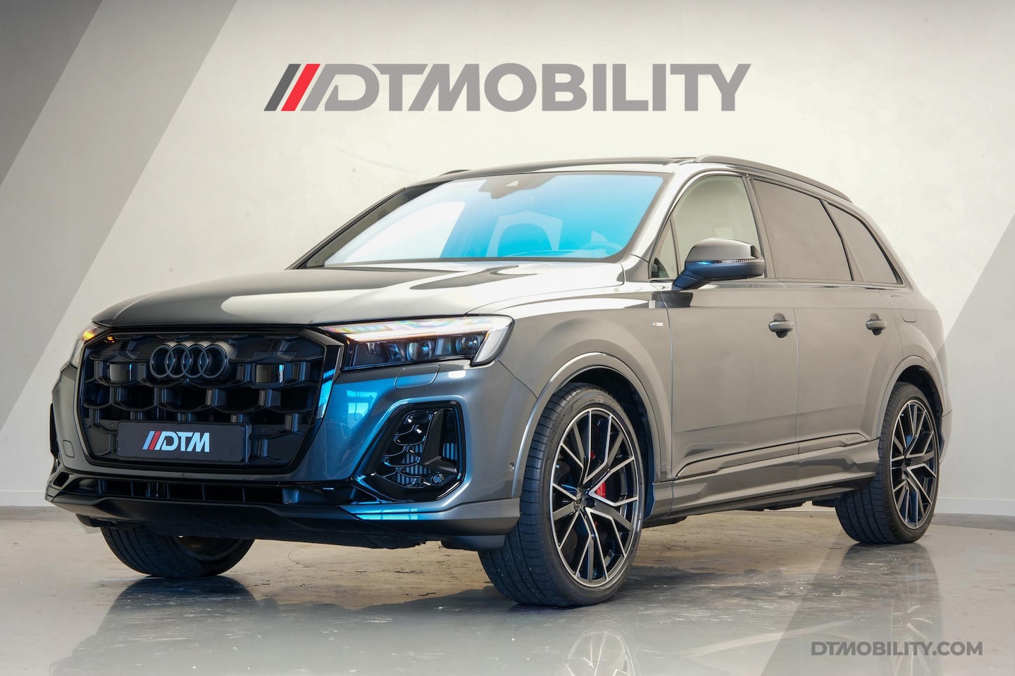 Audi Q7 - 60TFSIe Quattro Pro Line S Competition | garantie t/m 2031 | Pano | Trekhaak - AutoWereld.nl