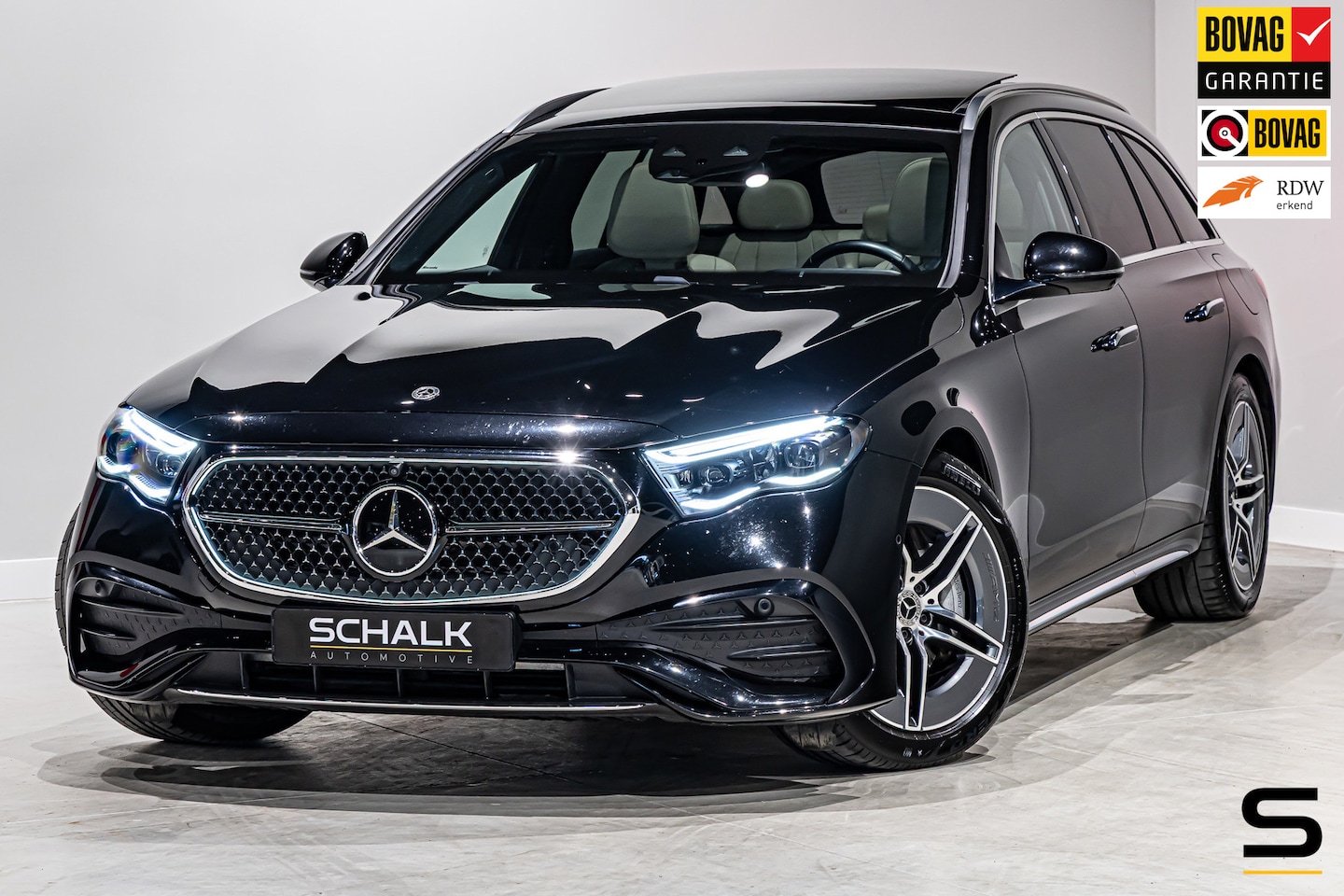 Mercedes-Benz E-klasse Estate - 300 e Exclusive Line|Pano|Full - AutoWereld.nl