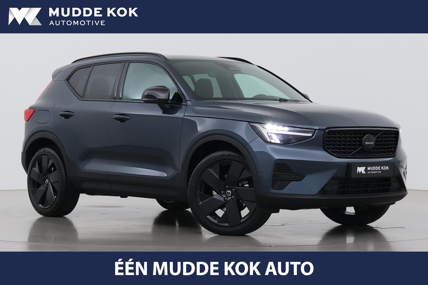 Volvo XC40 - 2.0 B3 Plus Black Edition | Harman/Kardon | BLIS | 360° Camera | Pilot Assist | Stoel+Stuu - AutoWereld.nl