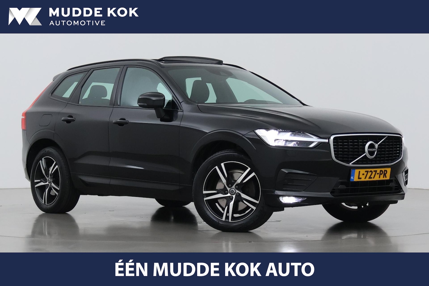 Volvo XC60 - 2.0 B4 R-Design | Harman/Kardon | Panoramadak | Trekhaak | Camera | Stoelverwarming | Verw - AutoWereld.nl