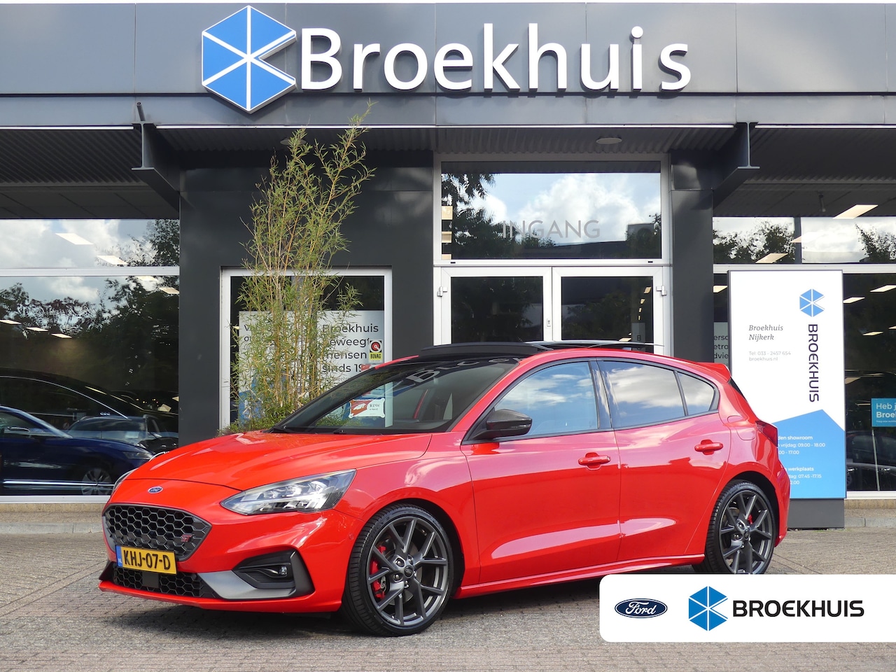 Ford Focus - 2.3 EcoBoost ST-3 | PANORAMADAK | KLEPPENSYSTEEM MET AFSTANDSBEDIENING | ADAPTIVE CRUISE | - AutoWereld.nl