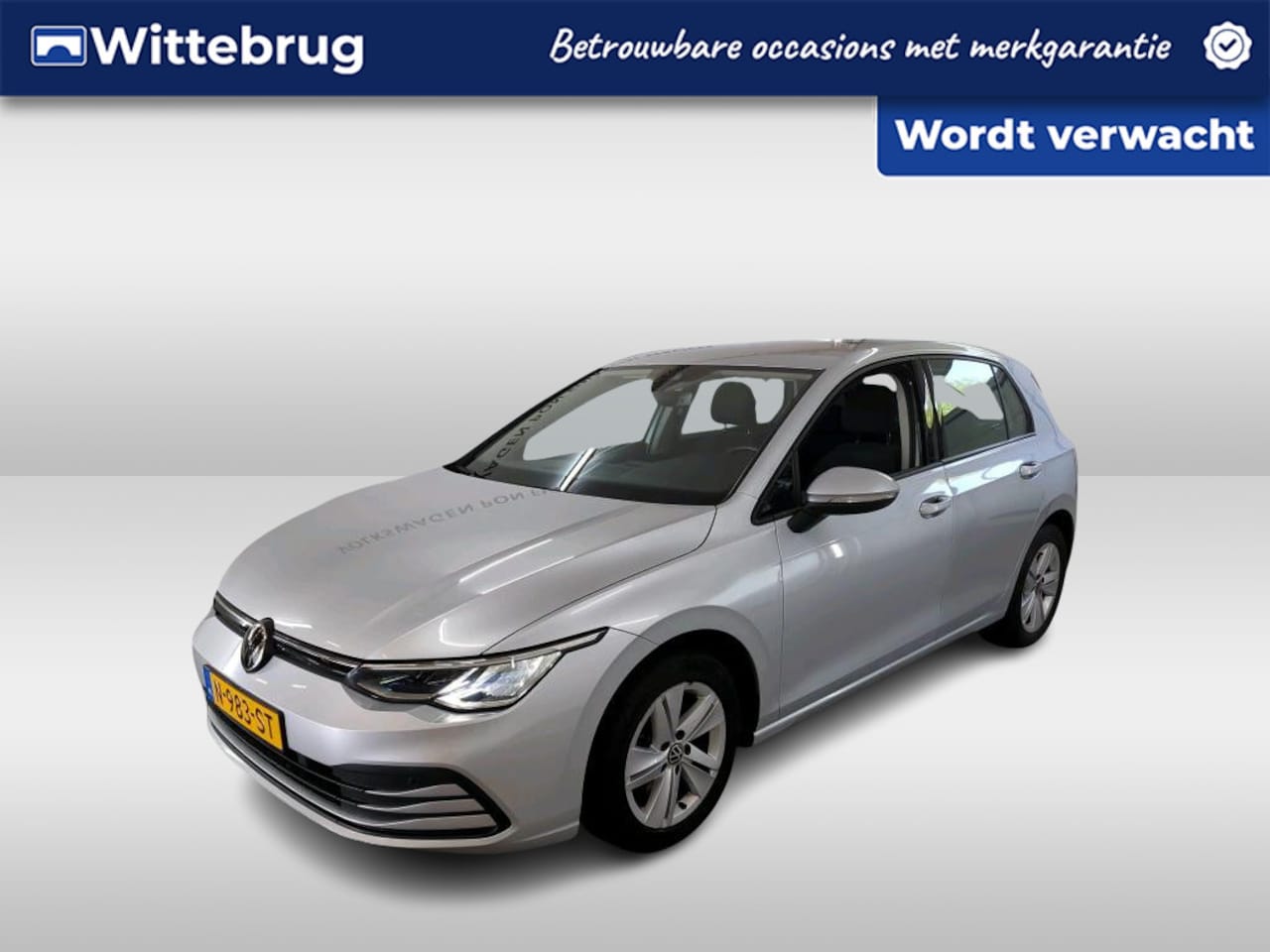 Volkswagen Golf - 1.0 eTSI Life / AUTOMAAT/ ACC/ APP-CONNECT/ PARK.SENSOREN/ DIGITAL DASH/ NAVI/ CLIMA - AutoWereld.nl