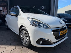 Peugeot 208 - 1.2 PureTech Blue Lease Premium - 1e Eigenaar - Pano - Airco - New apk