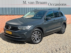 Volkswagen Tiguan - 1.4 TSI eHybrid Panorama-Dak/Trekhaak/Acc/Front-Assist/Lane-Assist