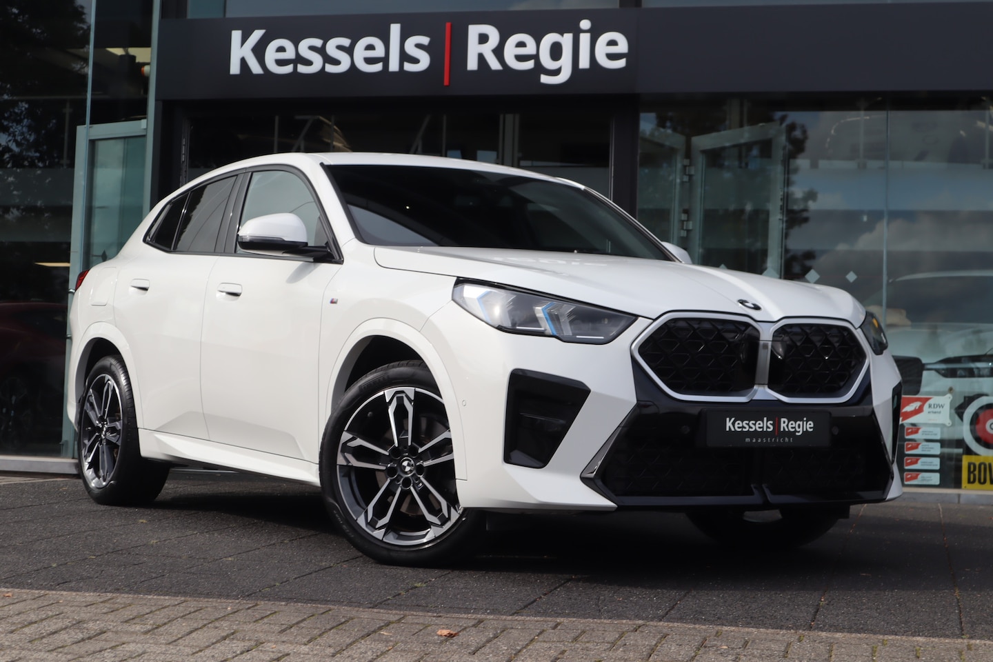 BMW X2 - sDrive20i M-sport | Camera | ACC | H&K | Memory | Sfeer | Carplay | BLIS - AutoWereld.nl