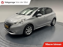 Peugeot 208 - 1.2 VTi Style Airco-Navigatie-Cr.contr-Parkeersensoren-Lm15''velgen