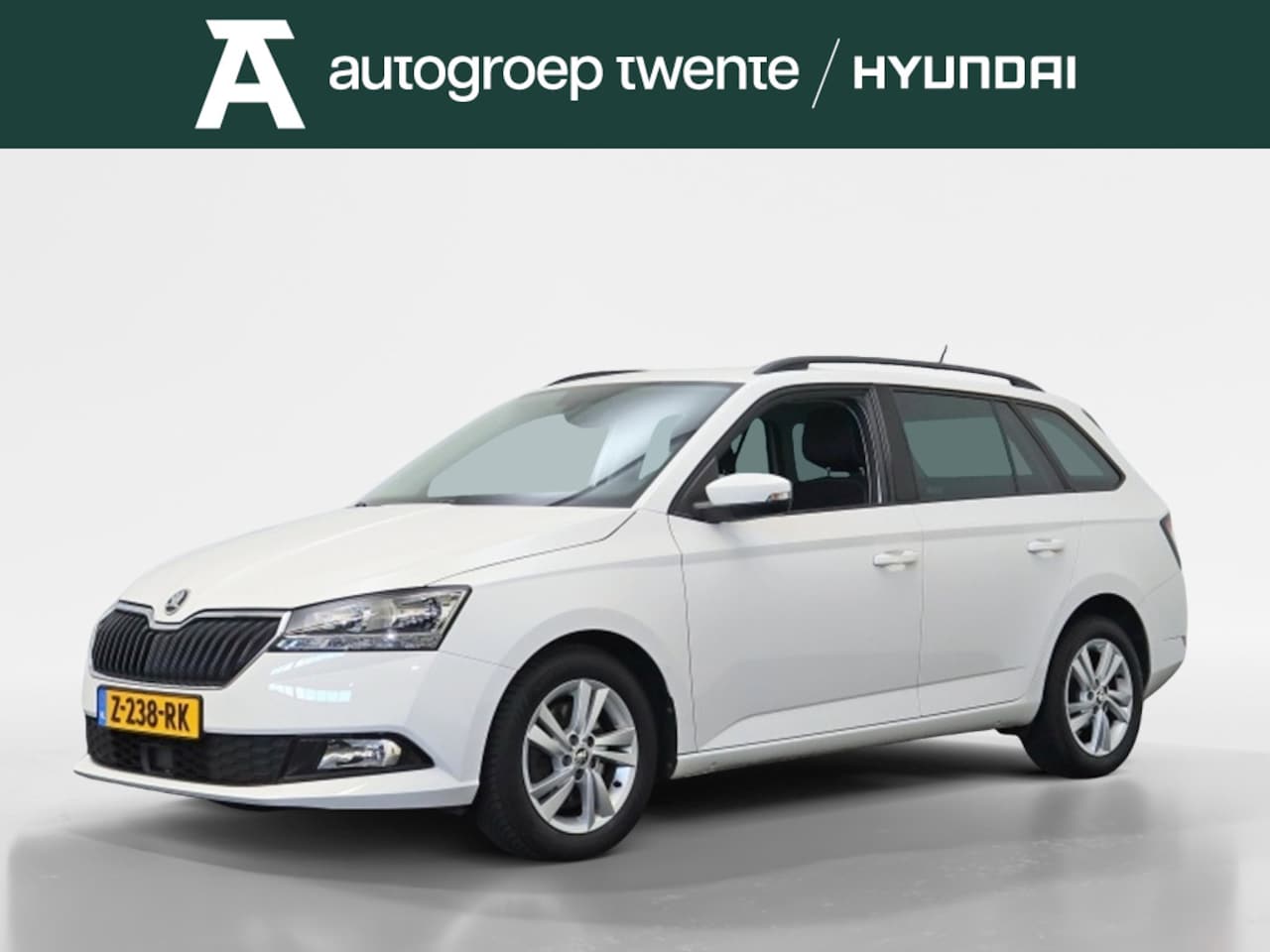 Skoda Fabia Combi - 1.0 TSI Business Edition | Carplay | PDC | All-seasons - AutoWereld.nl