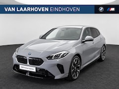 BMW 1-serie - 120 M Sport Automaat / Sportstoelen / Achteruitrijcamera / Getint glas / PDC