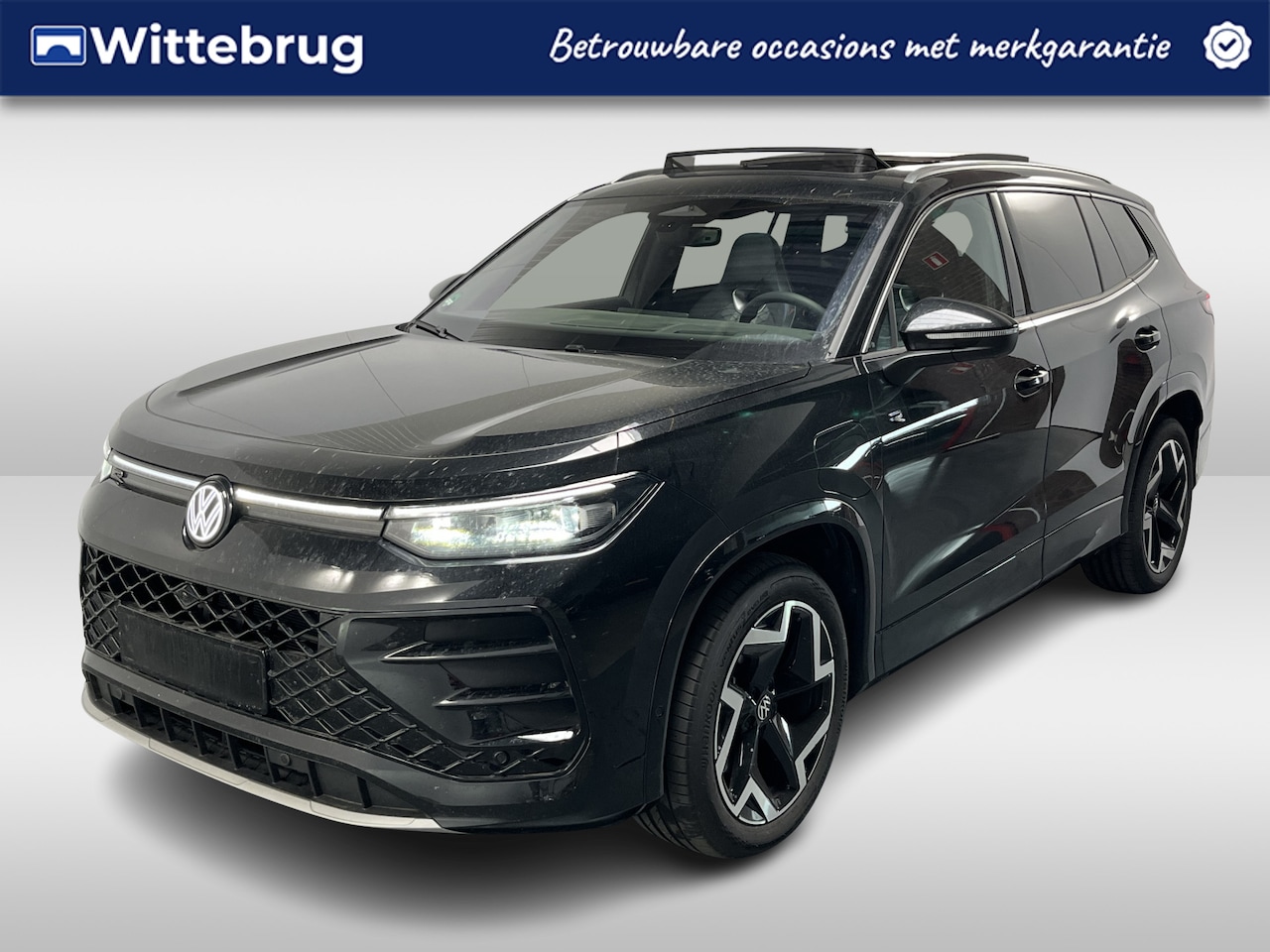 Volkswagen Tayron - 1.5 eHybrid R-Line / GARANTIE TM 12-2030/ AUTOMAAT/ PANO/ TREKHAAK/ ACC/ APP-CONNECT/ PARK - AutoWereld.nl