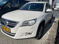 Volkswagen Tiguan - 2.0 TSI Sport&Style 4Motion