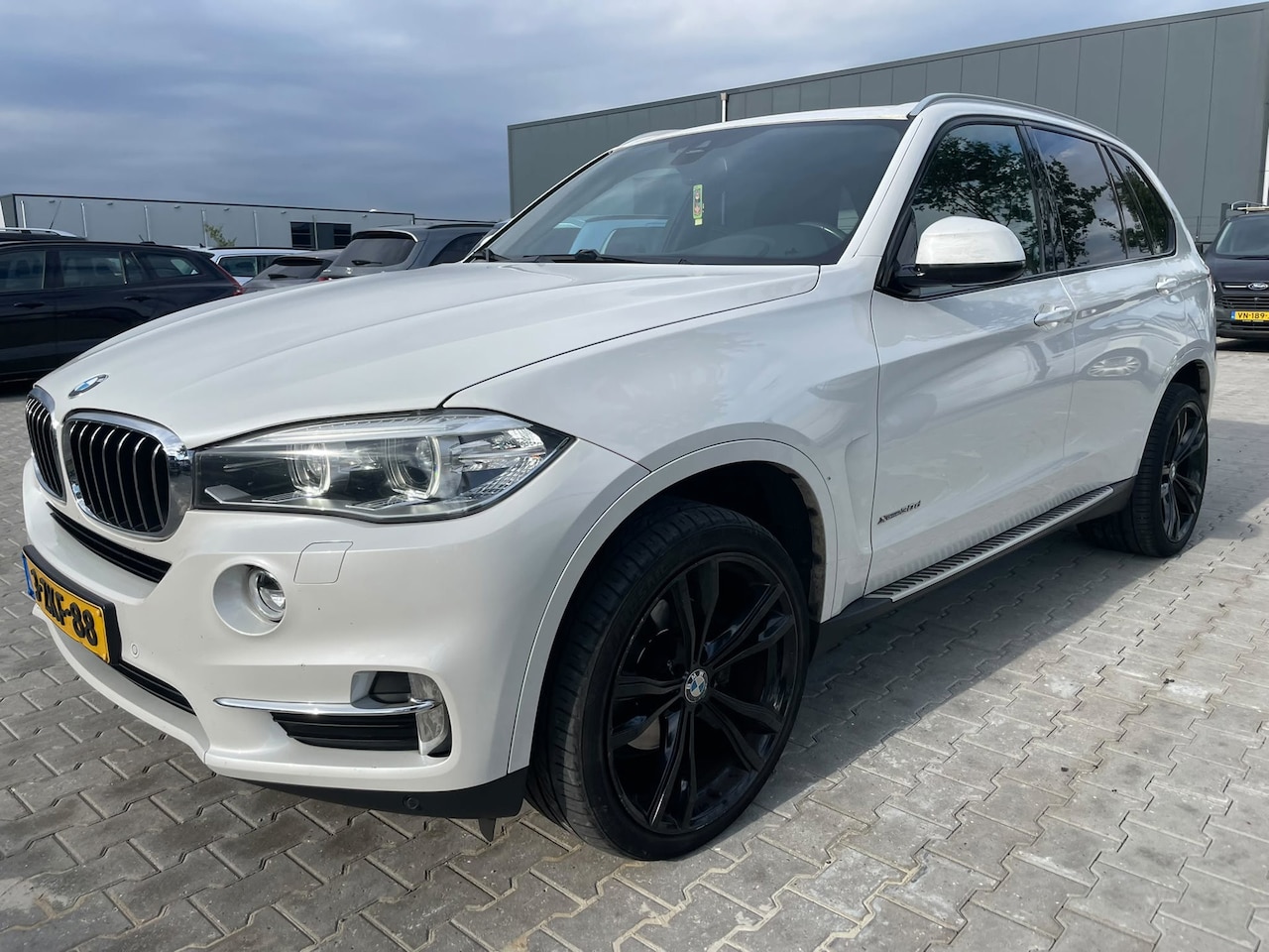 BMW X5 - xDrive30d High Executive XDrive30d High Executive - AutoWereld.nl
