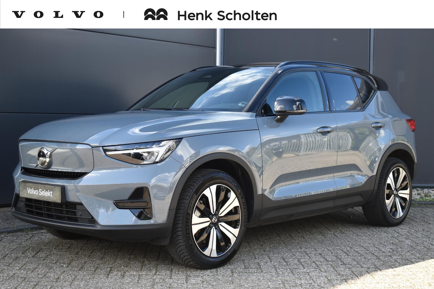Volvo XC40 - Recharge Plus 70 kWh l Adaptieve cruise control l Elektrische achterklep l BLIS l Keyless - AutoWereld.nl