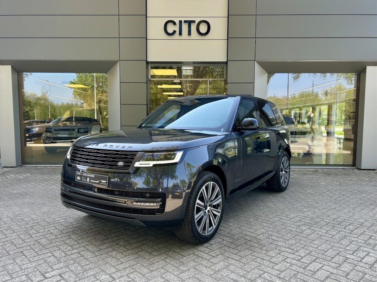 Land Rover Range Rover - P550e PHEV AWD Autobiography - AutoWereld.nl