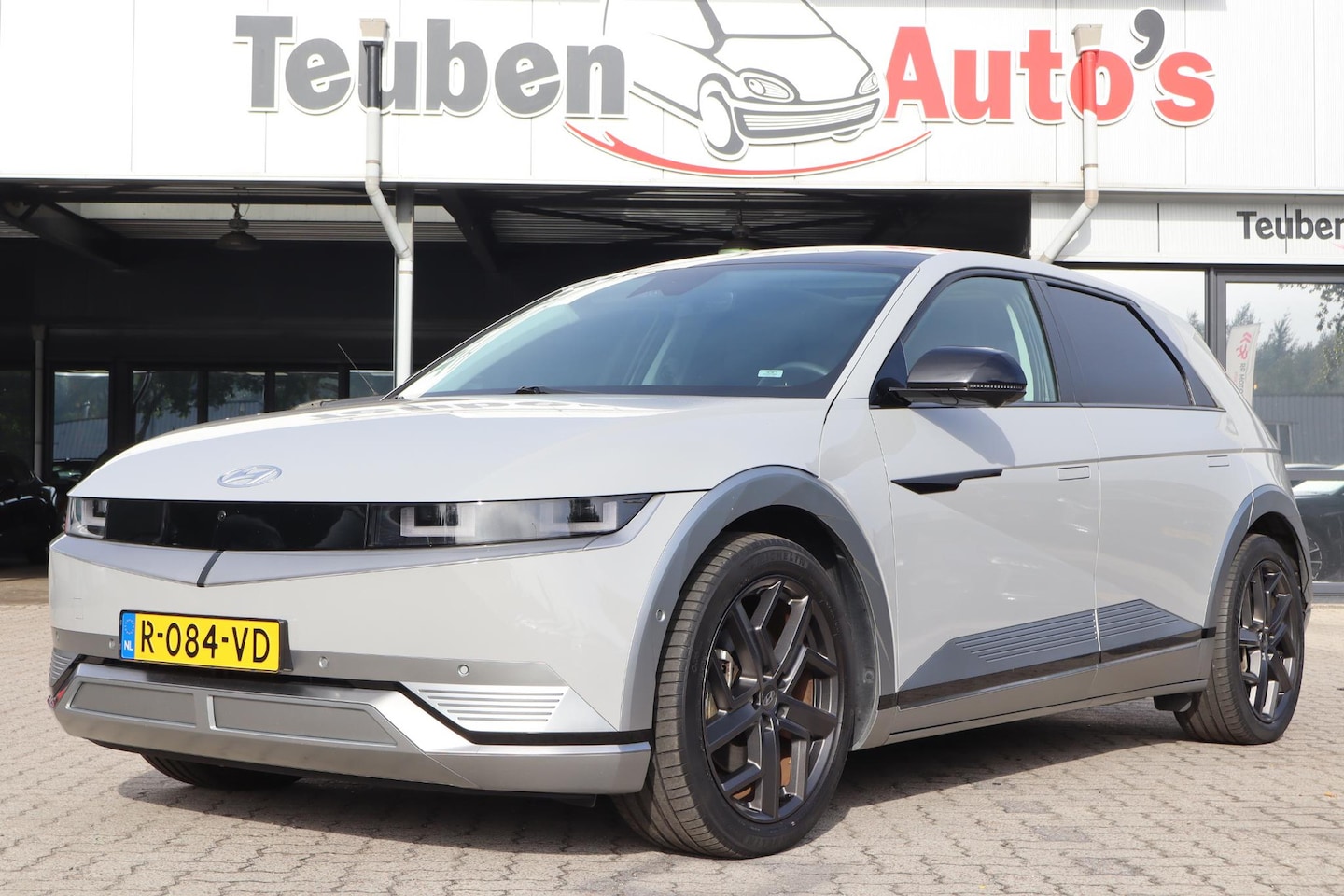 Hyundai IONIQ 5 - Lounge 77.4 kWh | SOH 85,4% | Panoramadak | Head-up dislpay | Cyber Gray - AutoWereld.nl