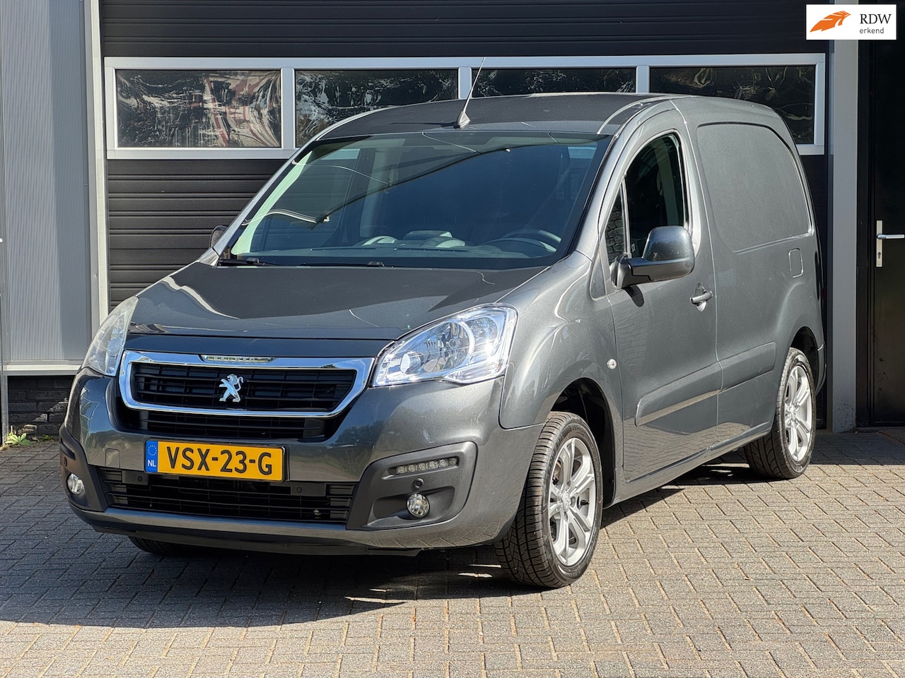 Peugeot Partner - 120 1.6 VTi 98 L1 Pro MARGE, Camera, Navi, Airco - AutoWereld.nl