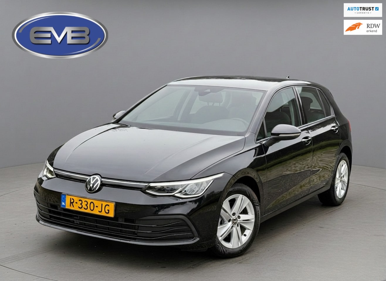 Volkswagen Golf - 1.0 TSI Life 1.0 TSI Life, digitaal cockpit, stoelverwarming, sfeerverlichting, cruise controle - AutoWereld.nl