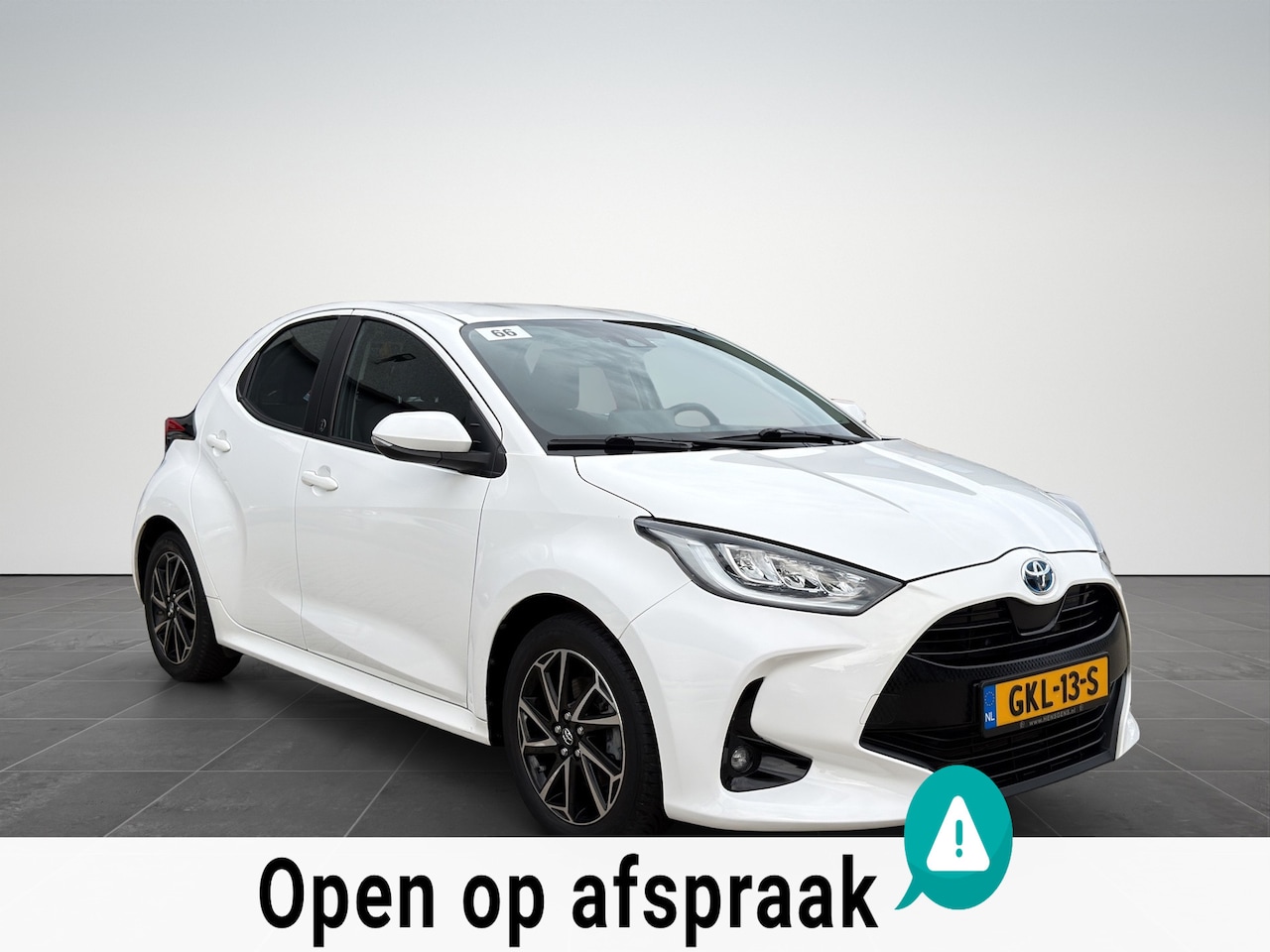 Toyota Yaris - 1.5 Hybrid Dynamic - Toyota DealerGarantie - AutoWereld.nl