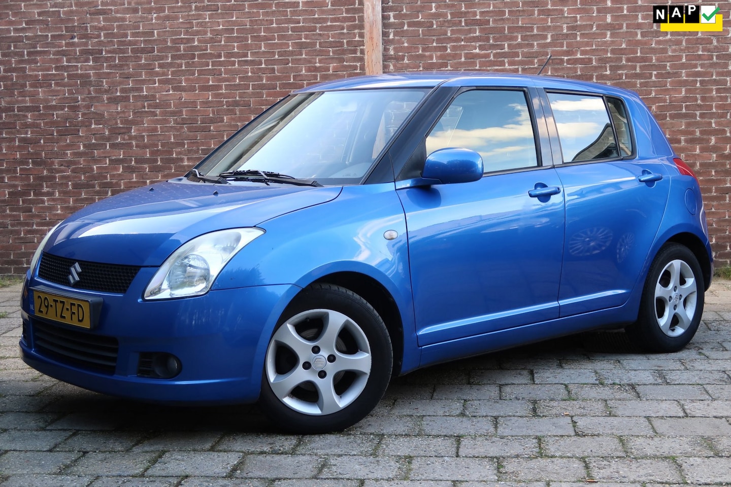 Suzuki Swift - 1.3 Shogun *Rijklaarprijs *Airco *APK - AutoWereld.nl