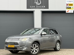 Mitsubishi Outlander - 2.0 PHEV Intense +1E EIG NAP / TREKHAAK