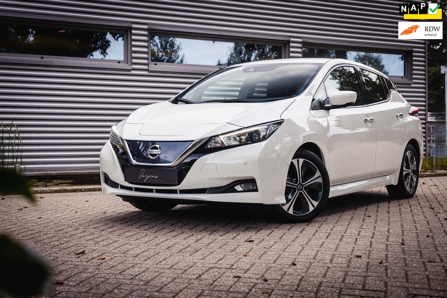 Nissan LEAF - N-Connecta 40 kWh | ProPilot | 360 Camera | Apple CarPlay | - AutoWereld.nl